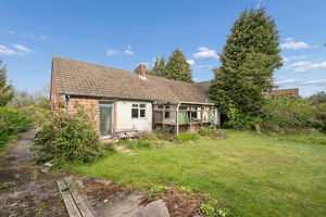 Photo 6- click for photo gallery